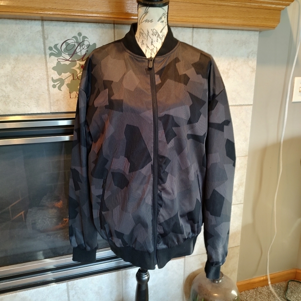 Black/Gray Camo Large CSG Bomber Jacket!